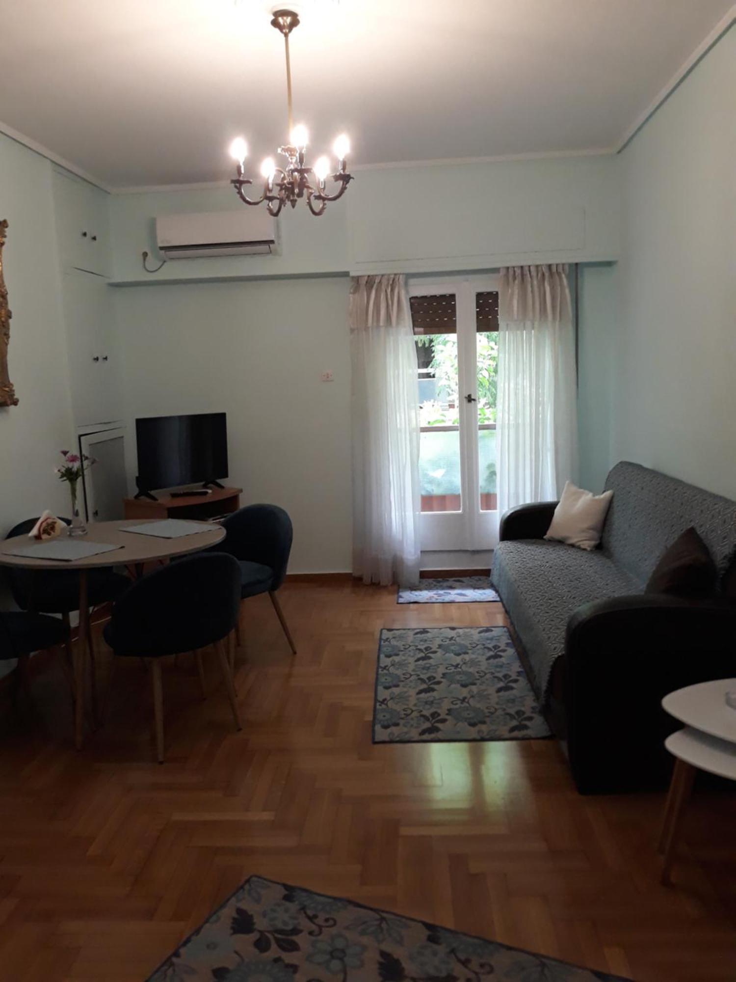 Apartment Koukaki Near Acropolis